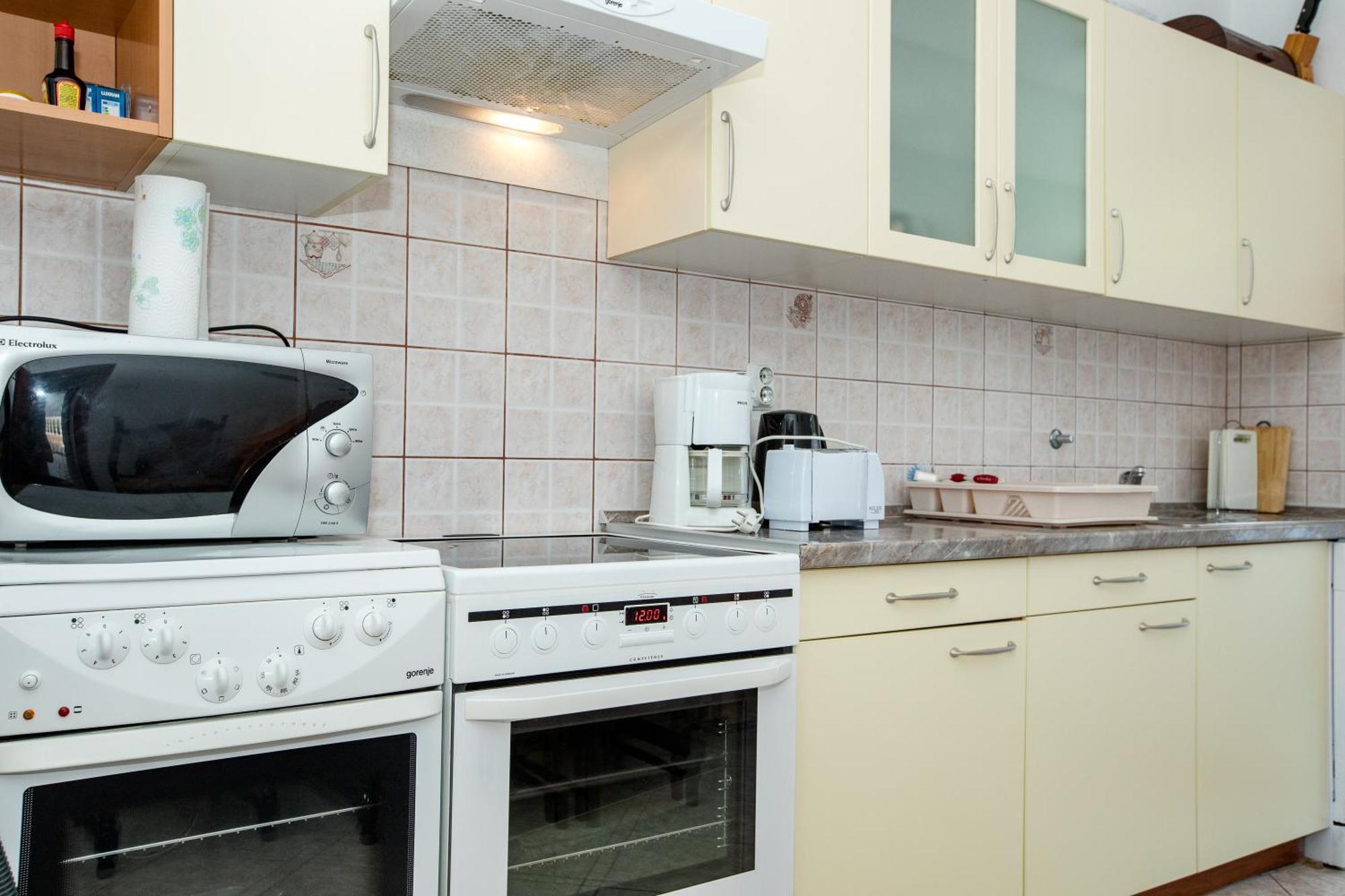 Lovely Meta Apartments Palit ภายนอก รูปภาพ