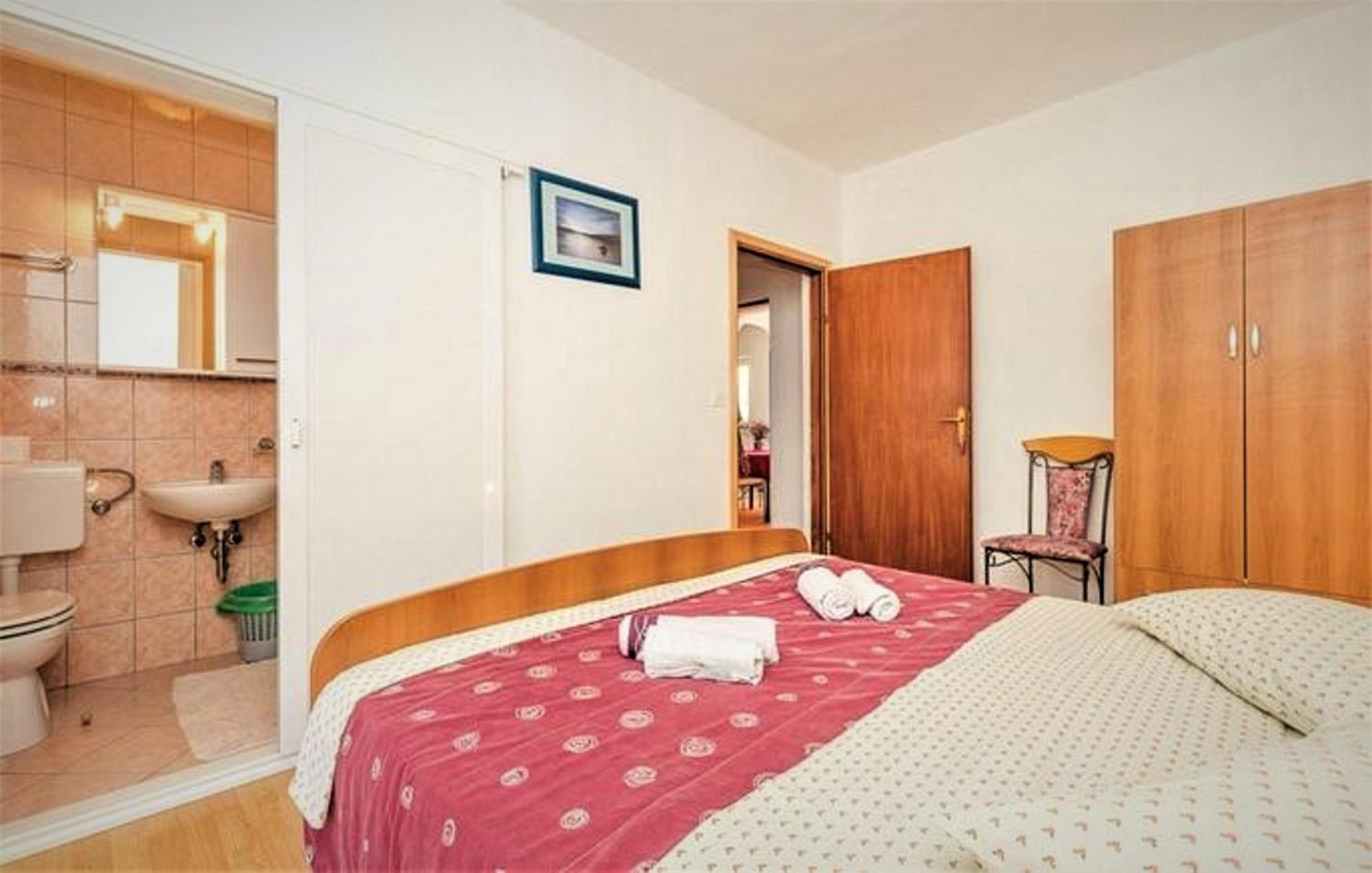 Lovely Meta Apartments Palit ภายนอก รูปภาพ